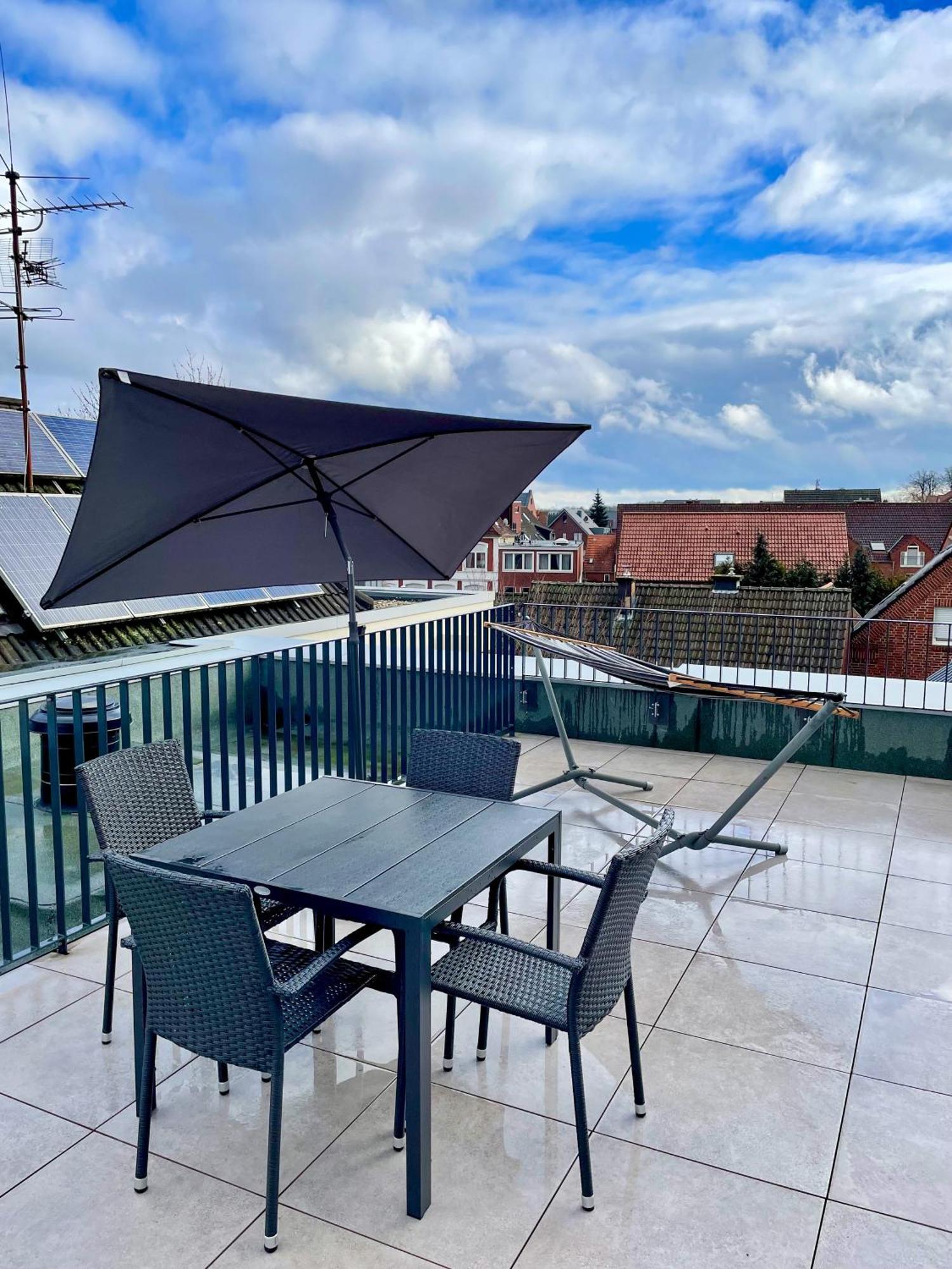 Ahaus: Stadtoase Mit Terrasse & Privater Garage Exteriör bild
