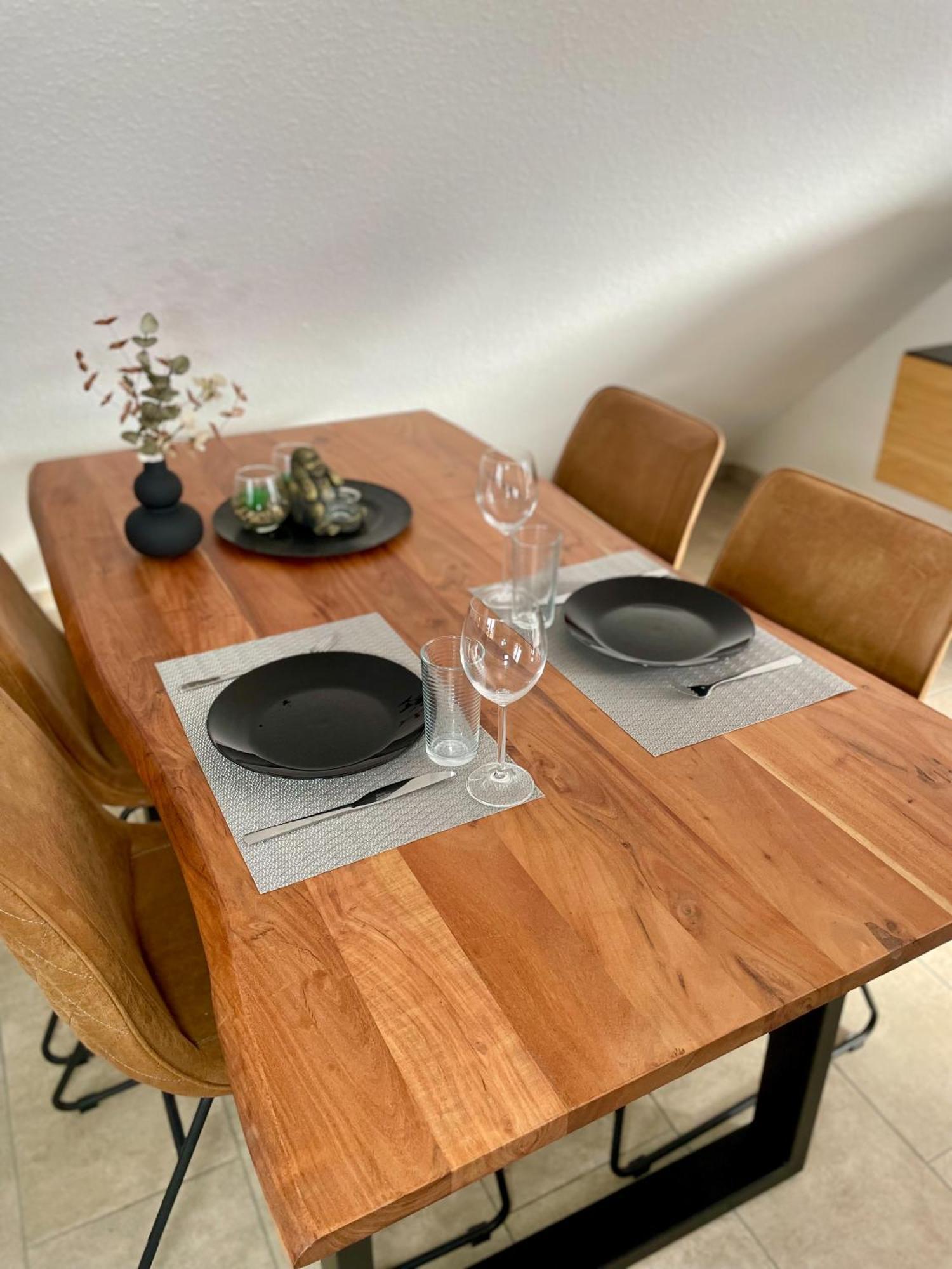Ahaus: Stadtoase Mit Terrasse & Privater Garage Exteriör bild