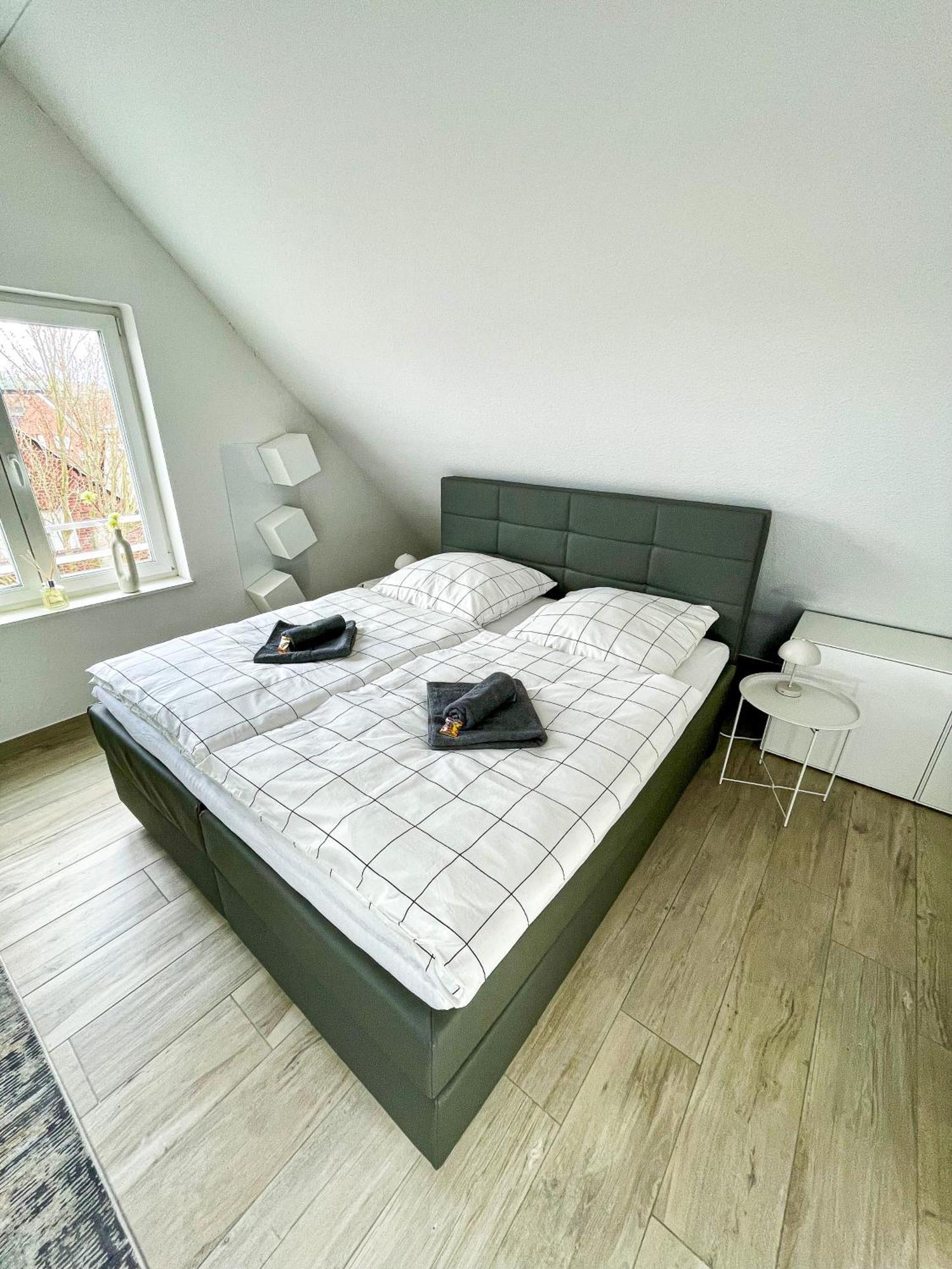 Ahaus: Stadtoase Mit Terrasse & Privater Garage Exteriör bild